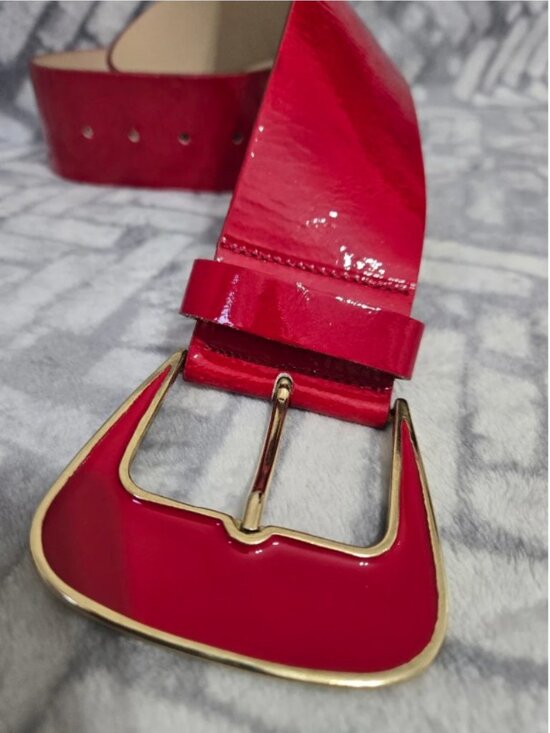 Vintage Twiggy Firenze Red Patent Leather Wide Belt Gold Buckle main image 5